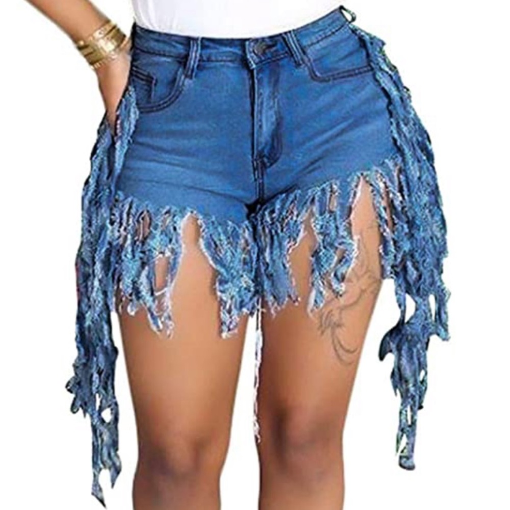 Fringed high waisted shorts
